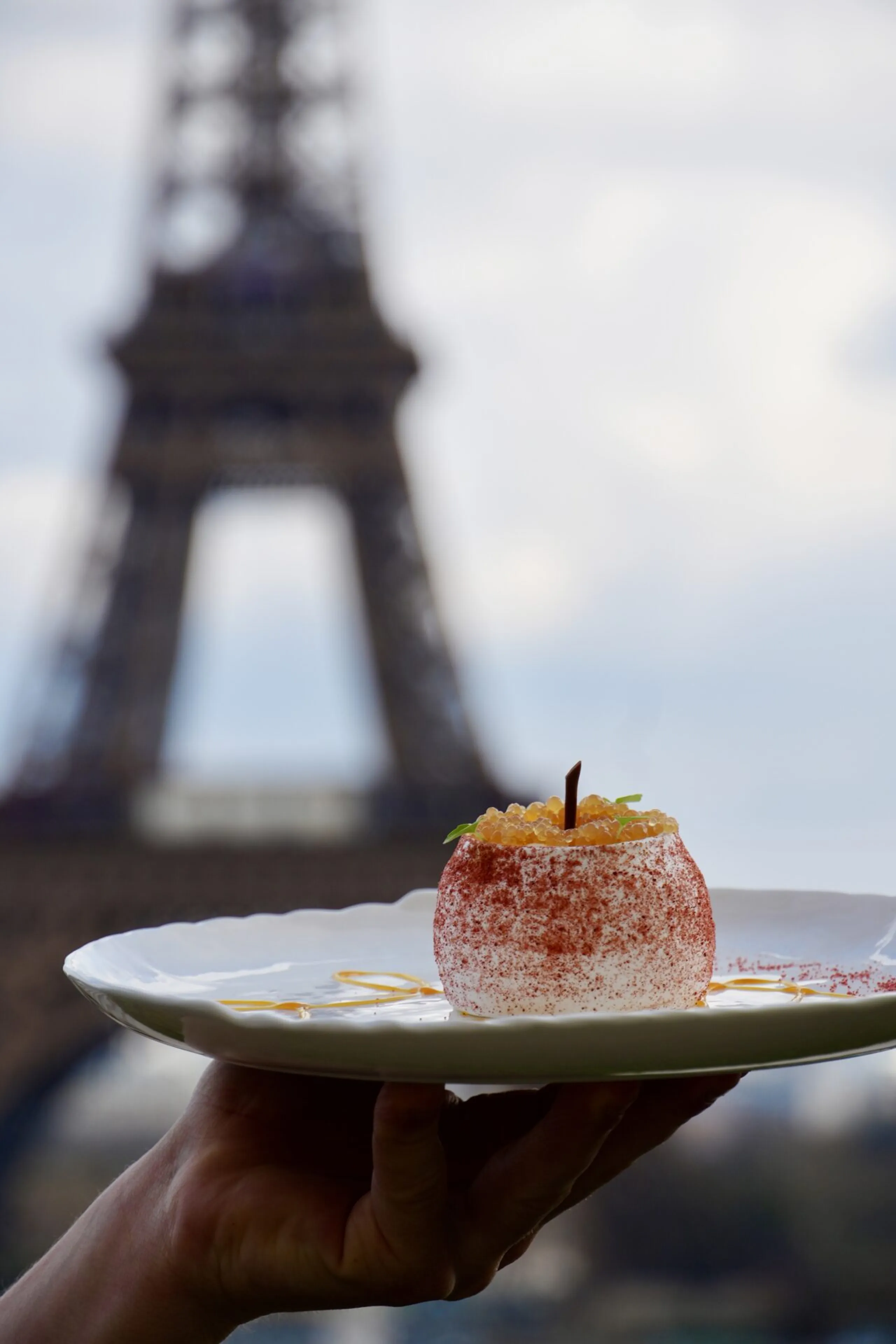 Rencontre avec notre chef pâtissier : l’art de sublimer les desserts