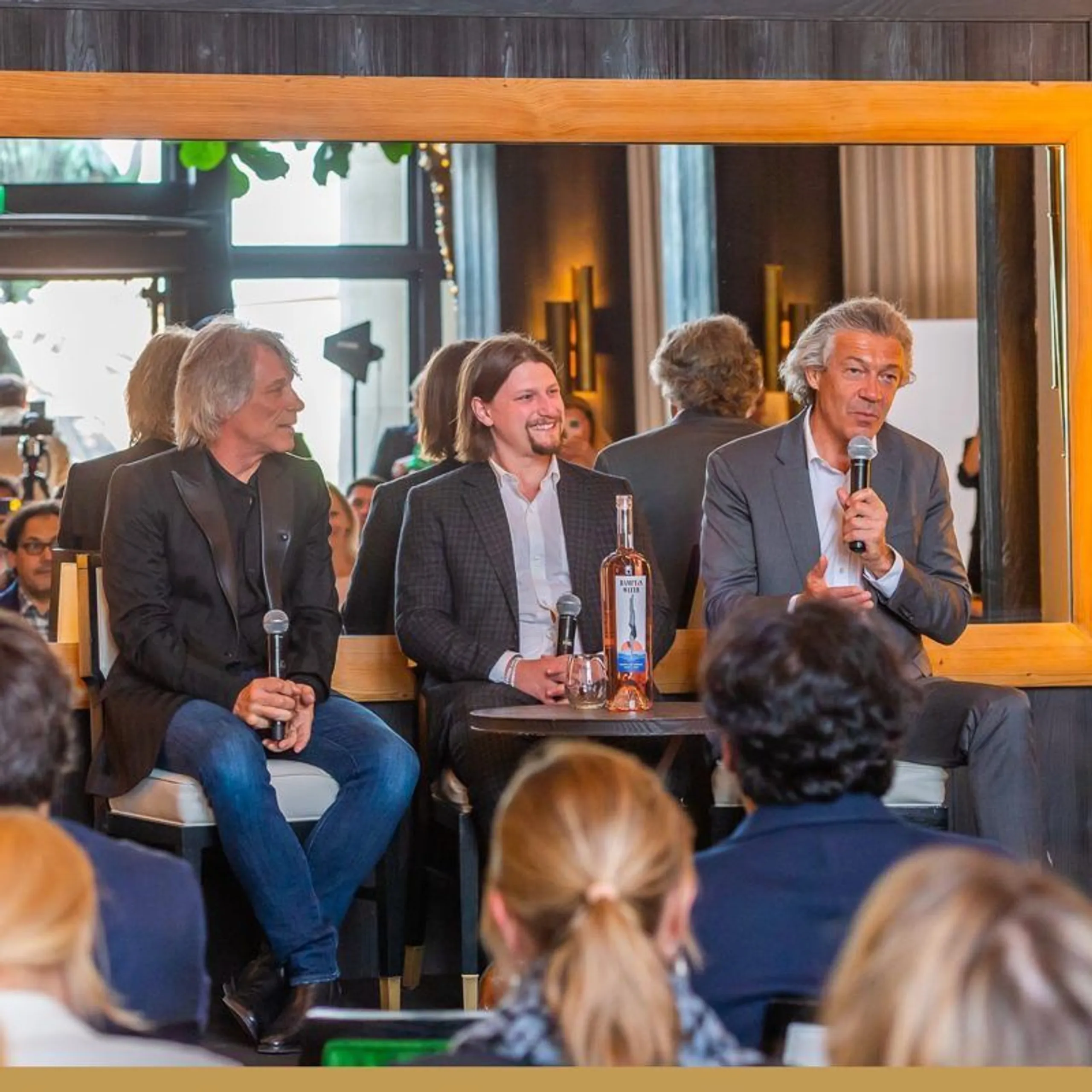 Soirée de lancement du rosé Hampton Water au Café de l’Homme