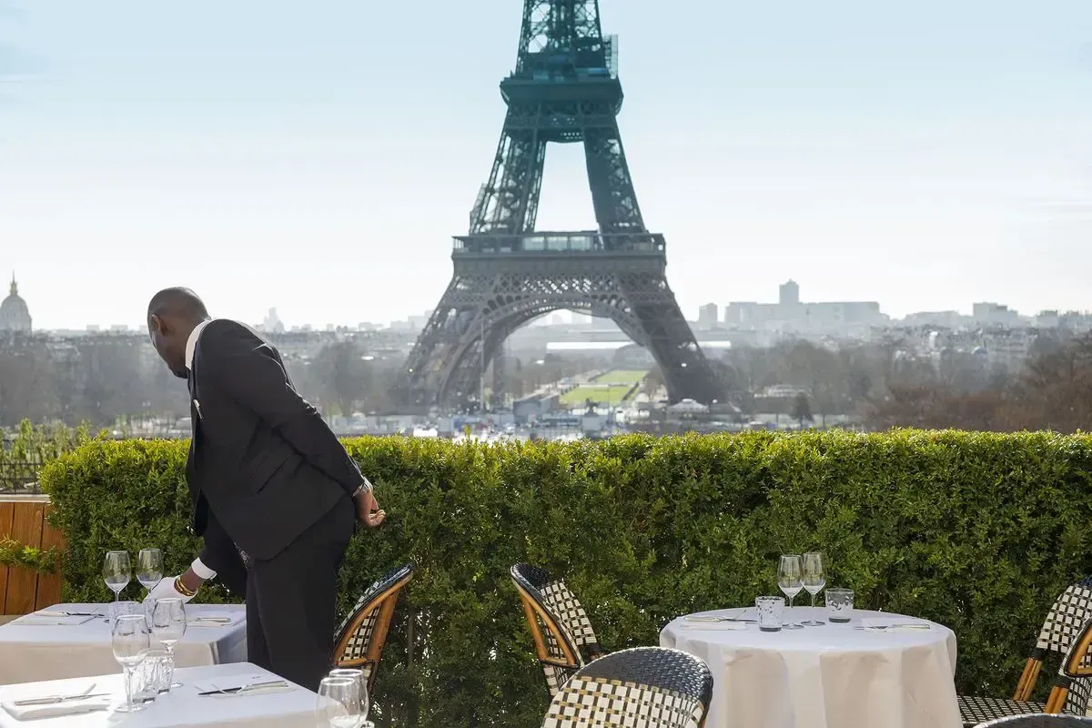 Que faire au Trocadéro au printemps : balades, jardins et terrasse avec vue sur la tour Eiffel