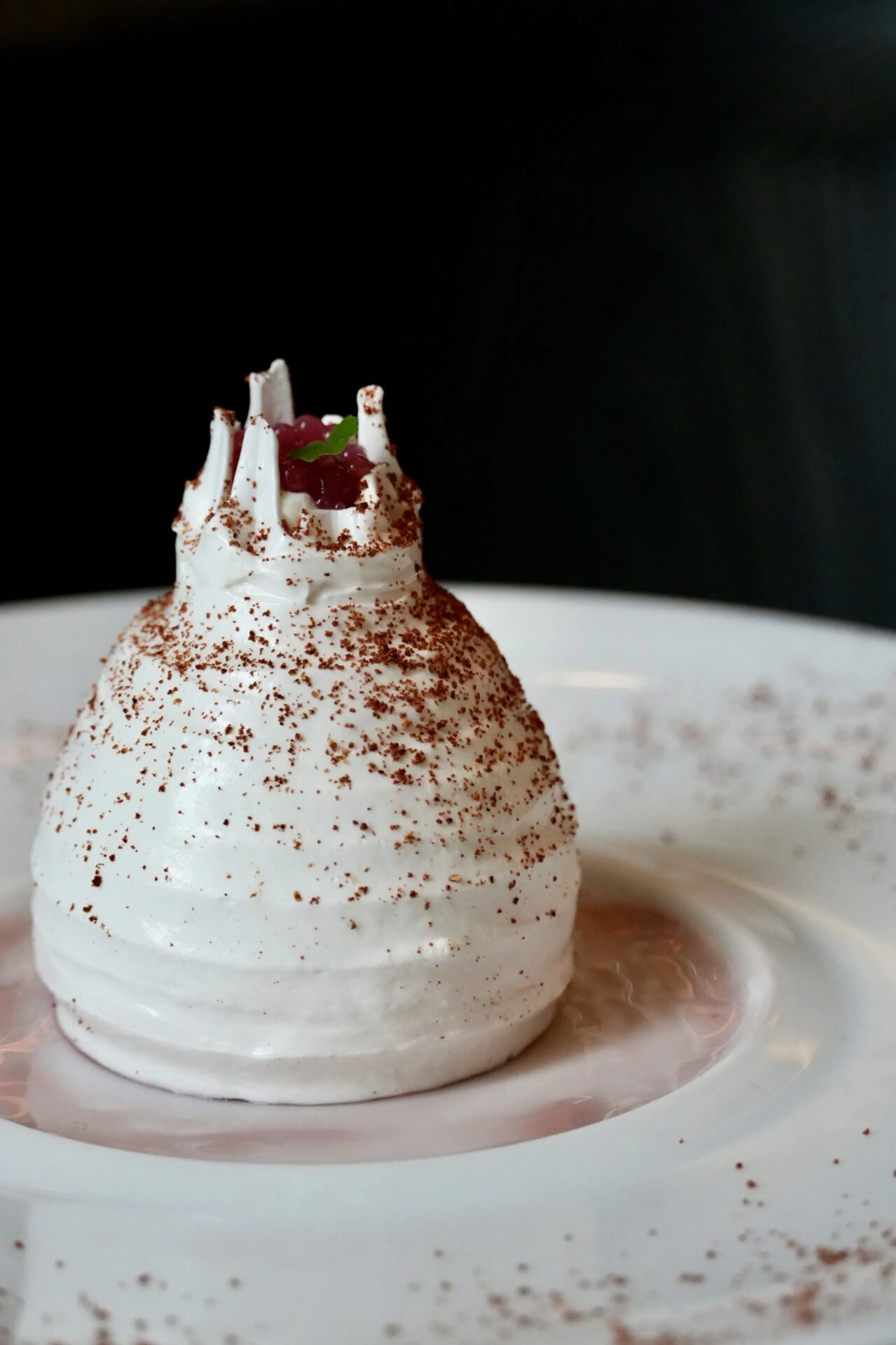 Rencontre avec notre chef pâtissier : l’art de sublimer les desserts