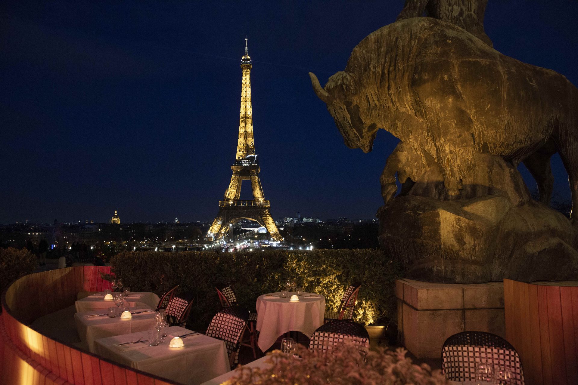 restaurant vue tour eiffel paris